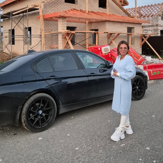 Katya_f_official