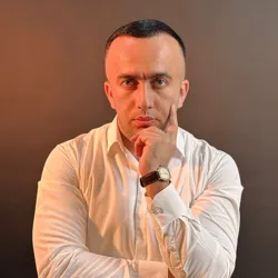 Firdavs Abduraxmonov