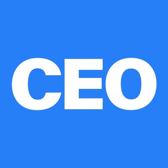 CEO печатает…
