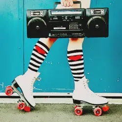 Нужно слушать