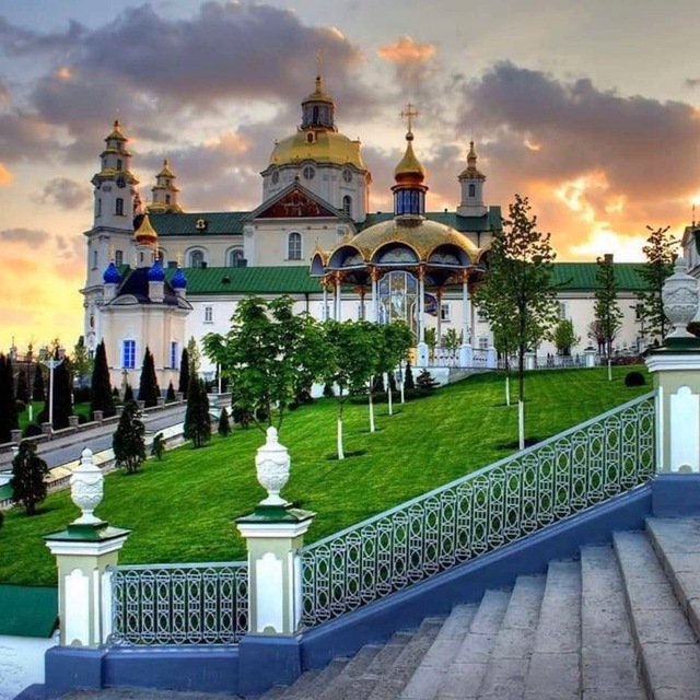 ПОЧАЇВСЬКИЙ ЛИСТОК